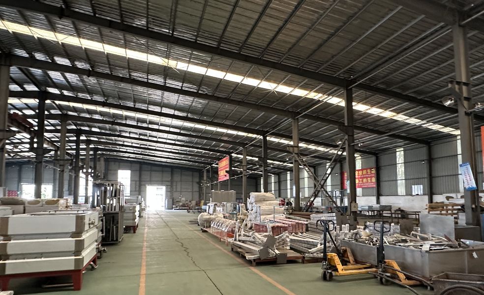 Zhejiang Huier Coating Environmental Protection Equipment Co., Ltd Produktionslinie des Herstellers